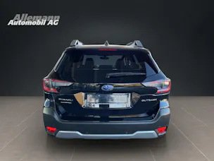 Subaru Outback 2.5i Luxury