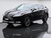 First vehicle image