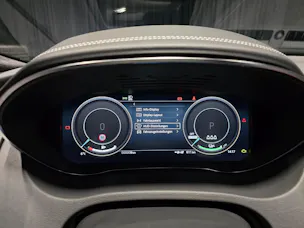 Jaguar E-Pace 1.5 T 270e R-Dynamic HSE AWD