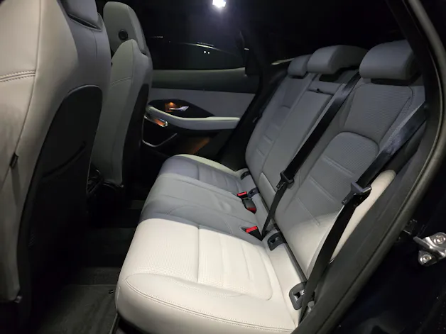 Jaguar E-Pace 1.5 T 270e R-Dynamic HSE AWD