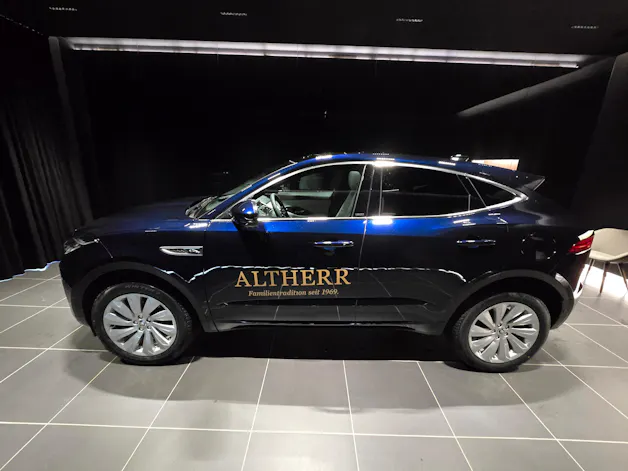 Jaguar E-Pace 1.5 T 270e R-Dynamic HSE AWD