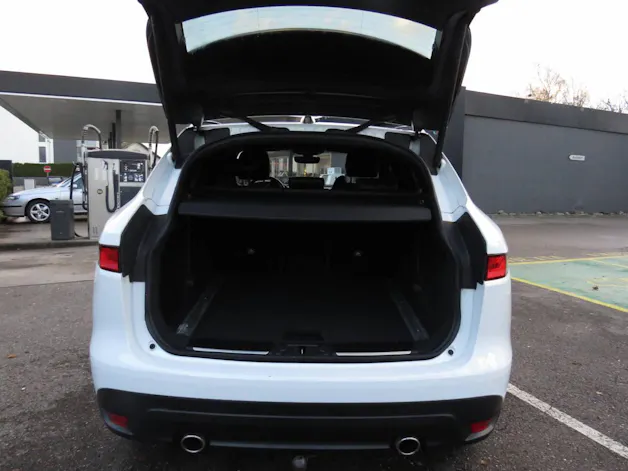 Jaguar F-Pace 2.0 T 300 R-Sport AWD