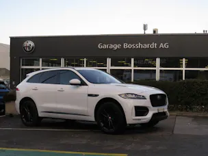 Jaguar F-Pace 2.0 T 300 R-Sport AWD