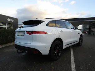 Jaguar F-Pace 2.0 T 300 R-Sport AWD
