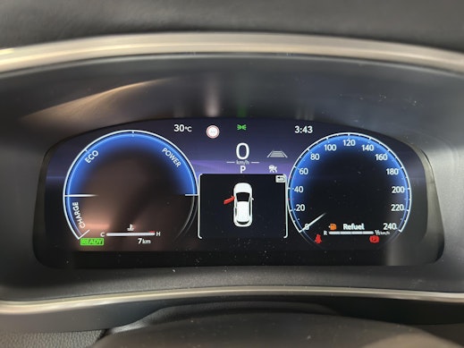 TOYOTA Corolla 2.0 HSD Trend 3