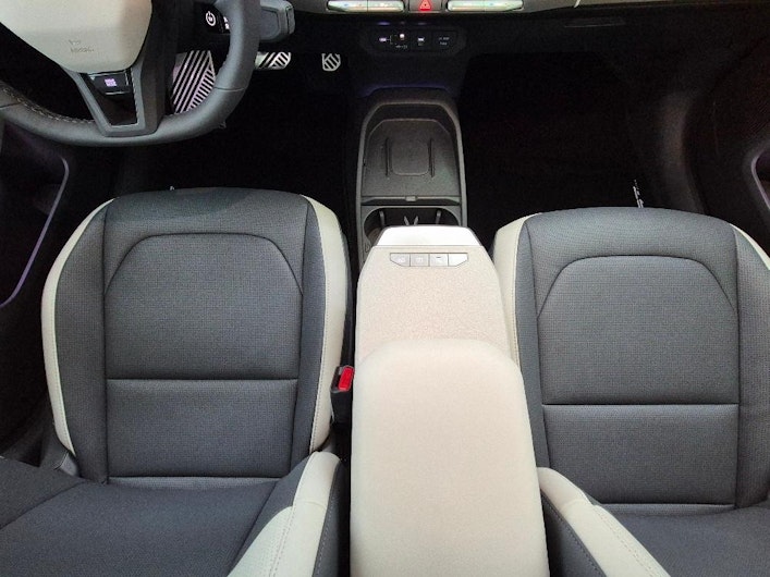 Vehicle image KIA EV3