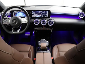 Vehicle image MERCEDES-BENZ A 250 AMG Line 4m