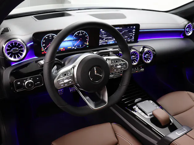 Mercedes-Benz A 250 AMG Line 4m