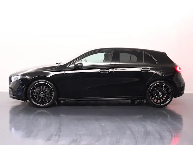 Mercedes-Benz A 250 AMG Line 4m