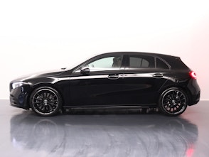 Vehicle image MERCEDES-BENZ A 250 AMG Line 4m