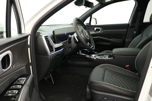 KIA Sorento 1.6 T-GDi Hybrid Style 7P 3