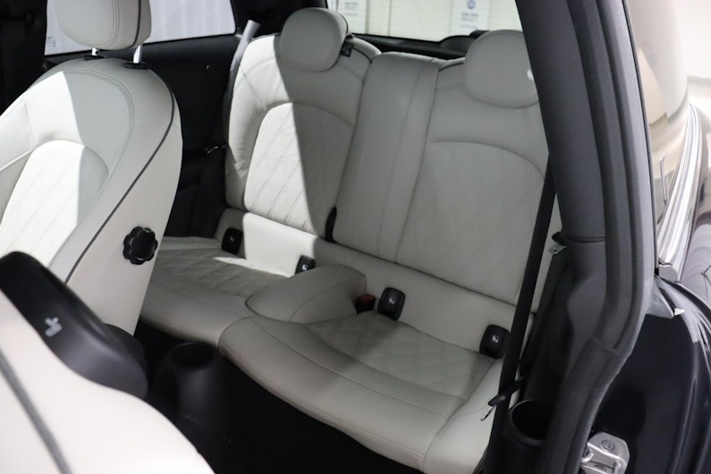 Vehicle image MINI MINI