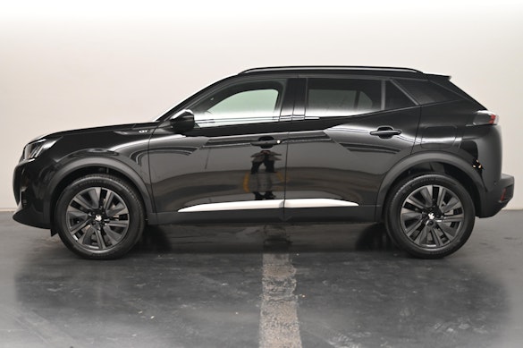 PEUGEOT 2008 1.2 PureTech 155 GT 2