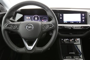 Vehicle image OPEL Grandland 1.2 T GS