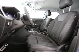 Vehicle image OPEL Grandland 1.2 T GS