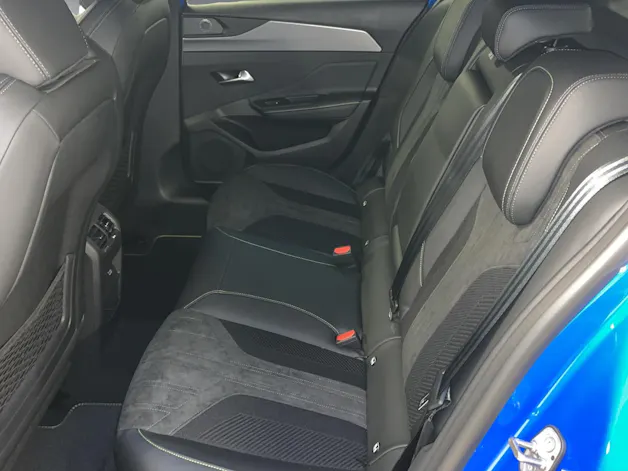 Peugeot 308 1.6 PHEV 180 GT