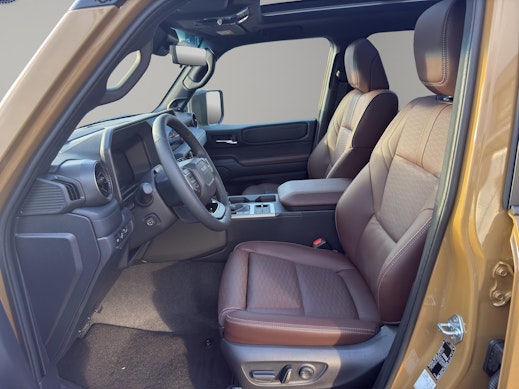 TOYOTA Land Cruiser 2.8 D 230 First Edition 1