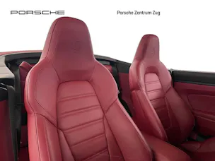 Porsche 911 Carrera 4 GTS Cabriolet