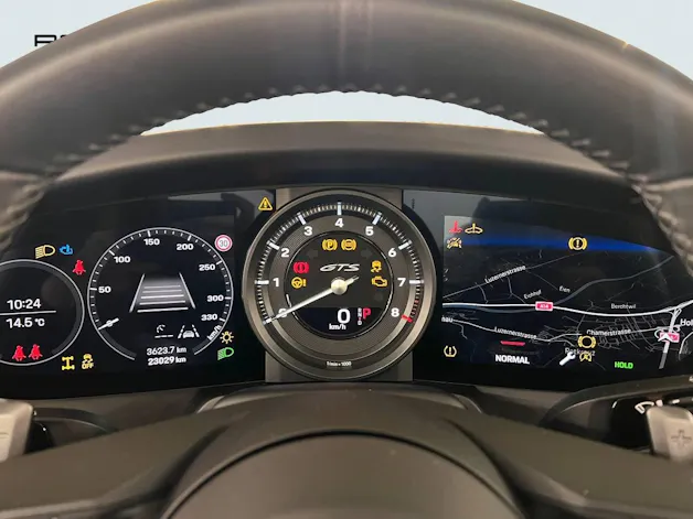 Porsche 911 Carrera 4 GTS Cabriolet
