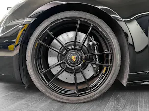 Porsche 911 Carrera 4 GTS Cabriolet