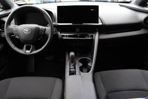 Vehicle image TOYOTA C-HR 2.0 HEV Trend 4x4