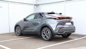 Vehicle image TOYOTA C-HR 2.0 HEV Trend 4x4
