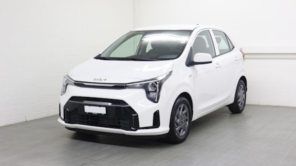 First vehicle image