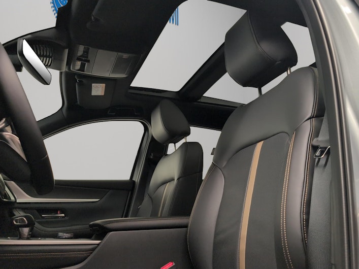 Vehicle image MAZDA CX-60