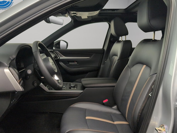 Vehicle image MAZDA CX-60