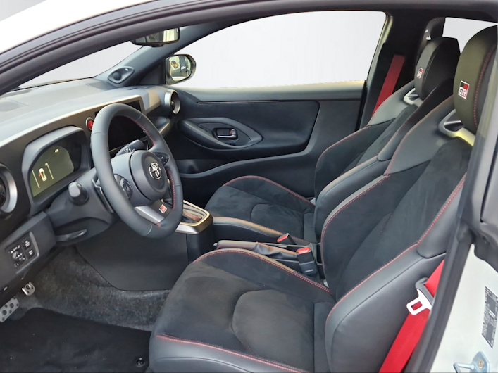 Vehicle image TOYOTA GR YARIS