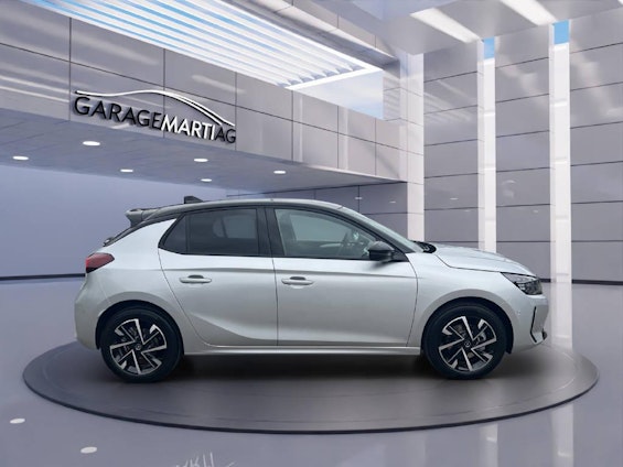 Vehicle image 2 Vehicle image 2