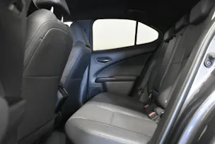 Lexus UX 250h Comfort - Ruote invernali & Servizi inclusi - Tasso leasing 1.99%!