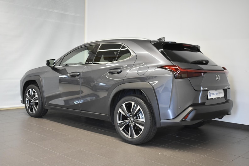 Vehicle image LEXUS UX