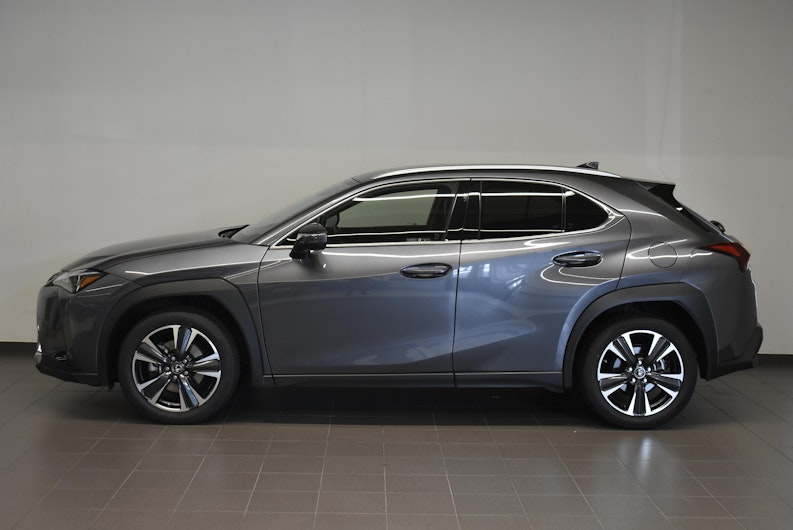 Vehicle image LEXUS UX