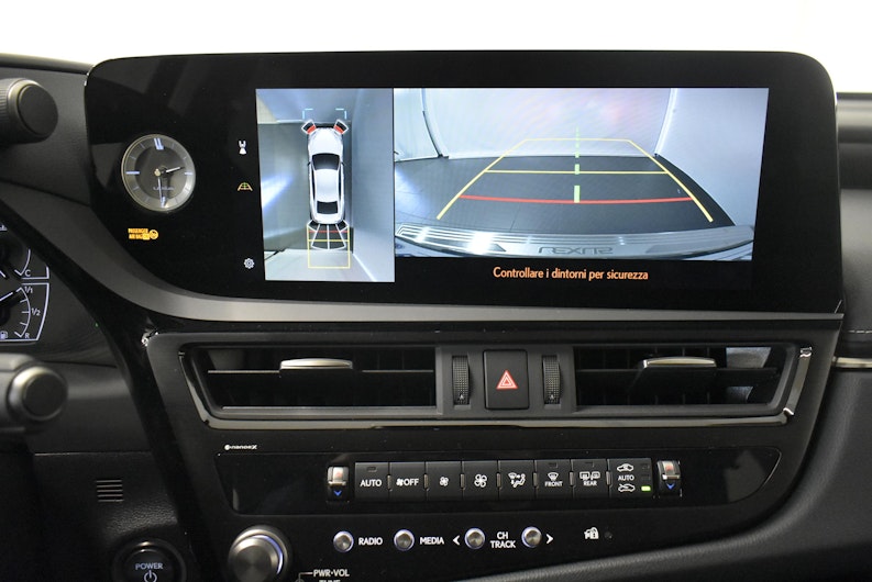 Vehicle image LEXUS ES