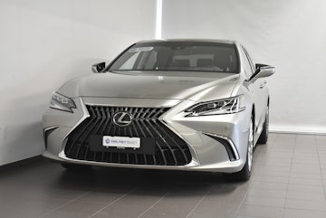 Vehicle image LEXUS ES 300h Excellence