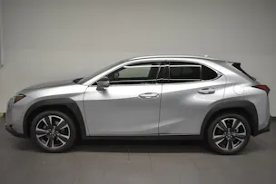 Lexus UX 250h Comfort - Ruote invernali & Servizi inclusi - Tasso leasing 1.99%!