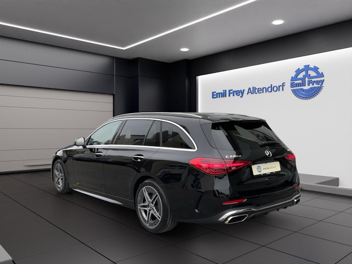 Vehicle image MERCEDES-BENZ C 220