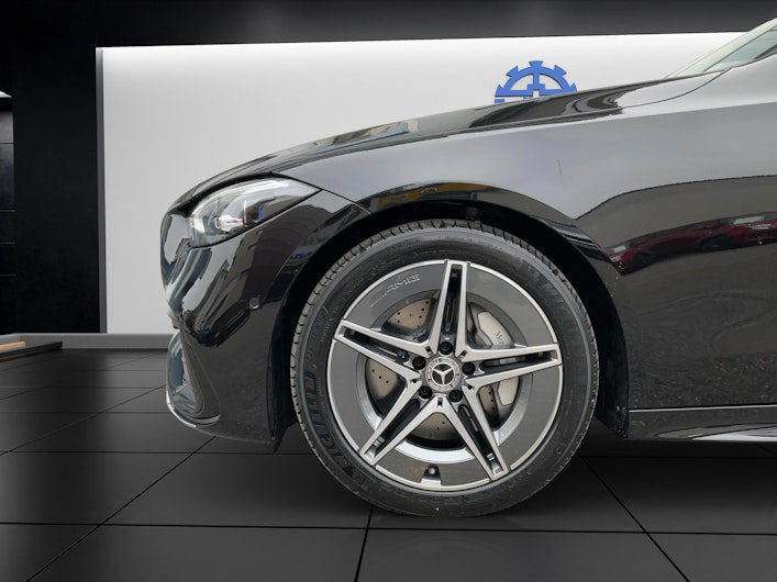 Vehicle image MERCEDES-BENZ C 220