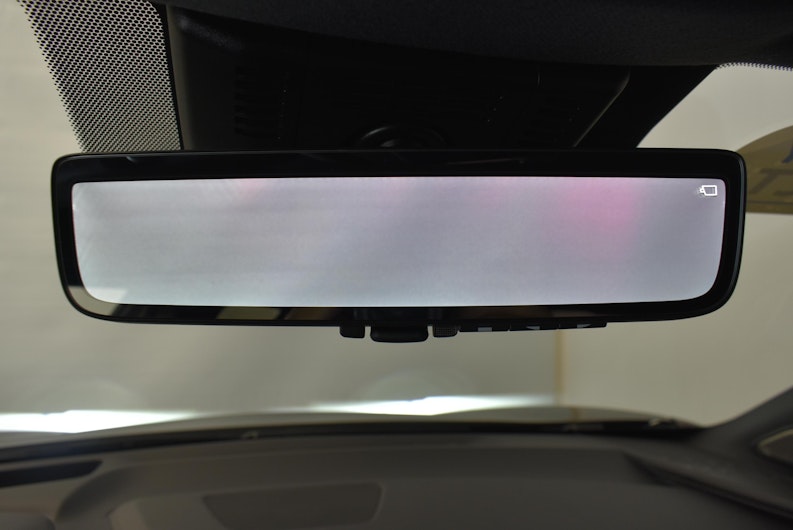 Vehicle image TOYOTA C-HR