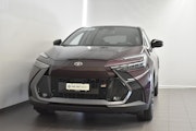 First vehicle image