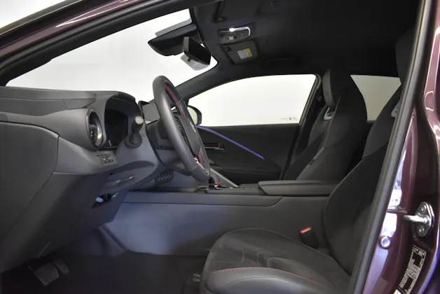 Toyota C-HR 2.0 PHEV GR Sport - Ruote invernali & Servizi inclusi -  Leasing 0.99%!