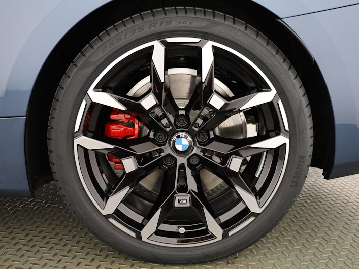 Vehicle image BMW 4 SERIES