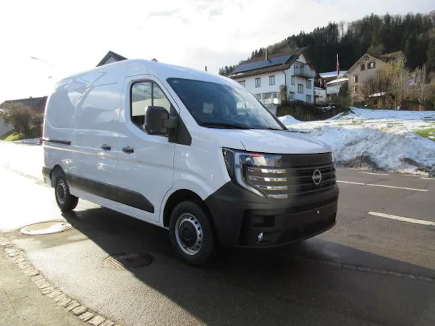 Nissan Interstar 3.5 Kaw. L2H2 2.0 dCi 150 Acenta