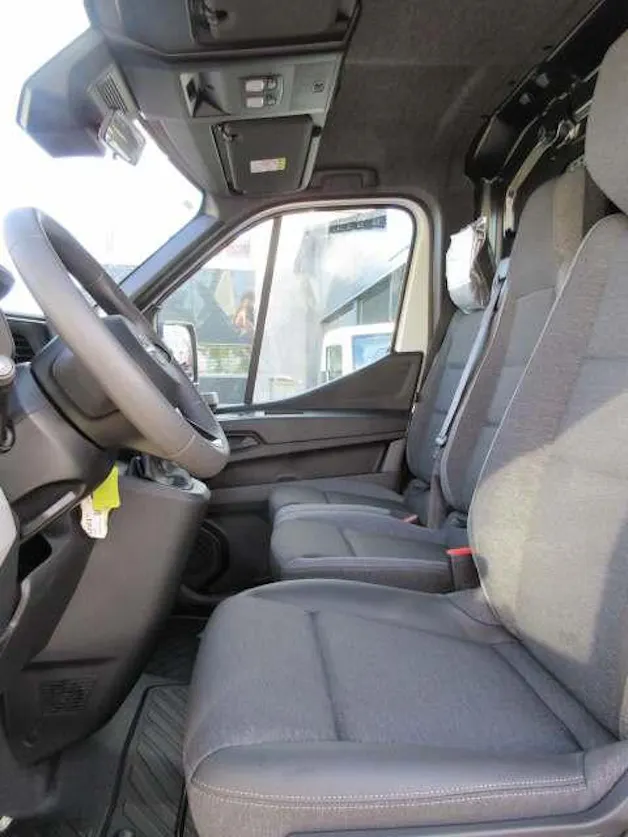 Nissan Interstar 3.5 Kaw. L2H2 2.0 dCi 150 Acenta