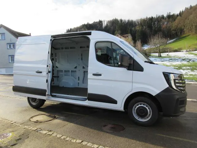 Nissan Interstar 3.5 Kaw. L2H2 2.0 dCi 150 Acenta