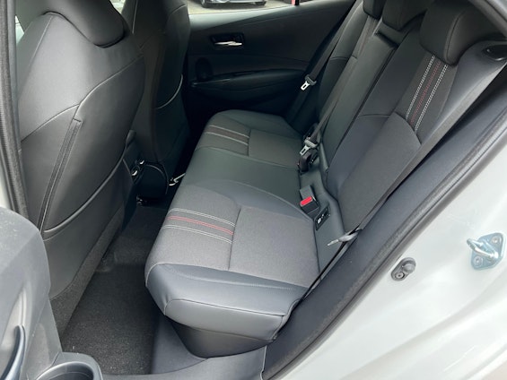 Vehicle image 10 Vehicle image 10