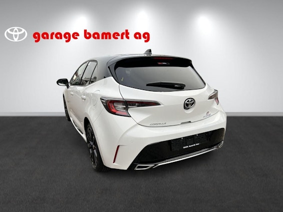 Vehicle image 3 Vehicle image 3