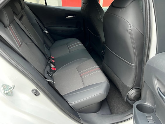 Vehicle image 11 Vehicle image 11