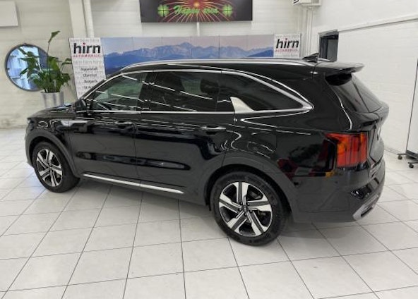 Vehicle image 2 Vehicle image 2